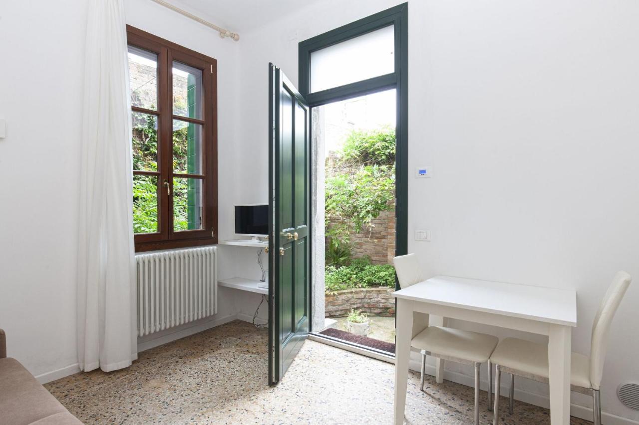 Santa Marta By Halldis Apartment Venedig